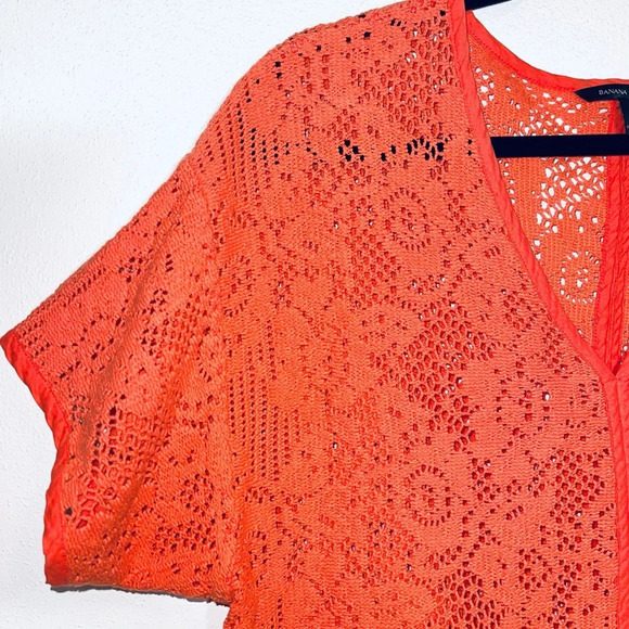 Banana Republic Coral Sheer Crochet V-neck Oversized Top Small Women’s - Picture 3 of 11